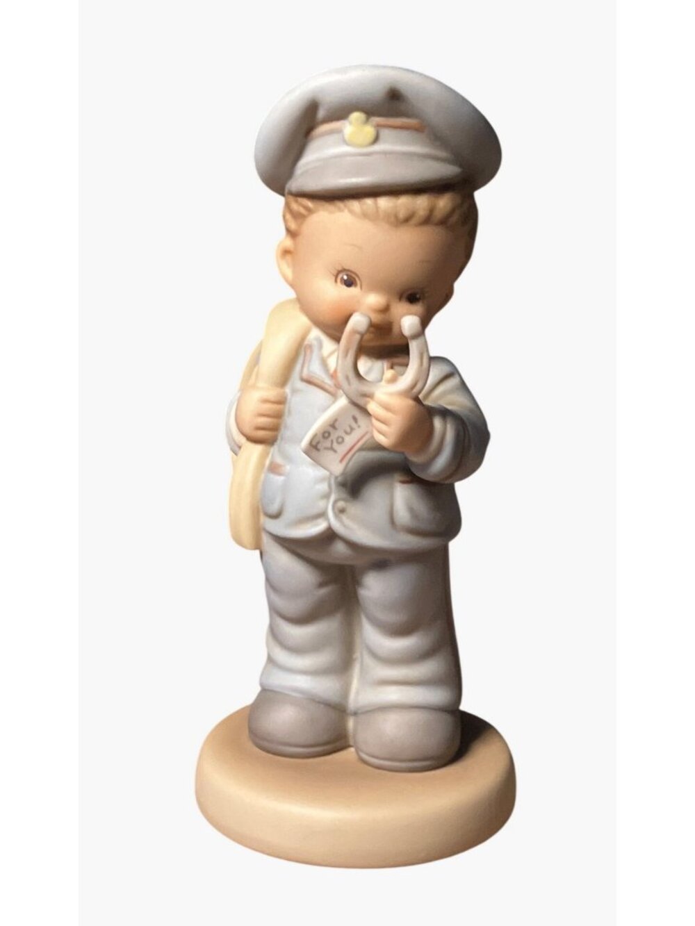 Memories of Yesterday Figurine Bringing Good luck to You 1993 Enesco